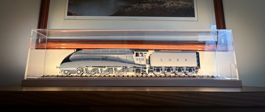 Illuminated O Gauge Display Case — alternate view
