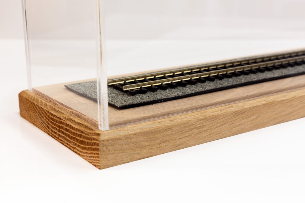 Original OO Gauge Display Case — alternate view